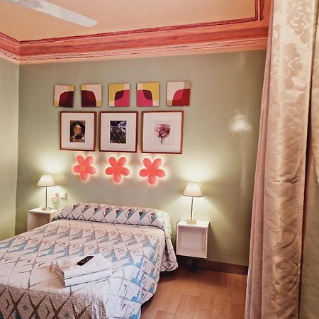Casa De Huespedes Dolce Vita Мадрид Екстериор снимка