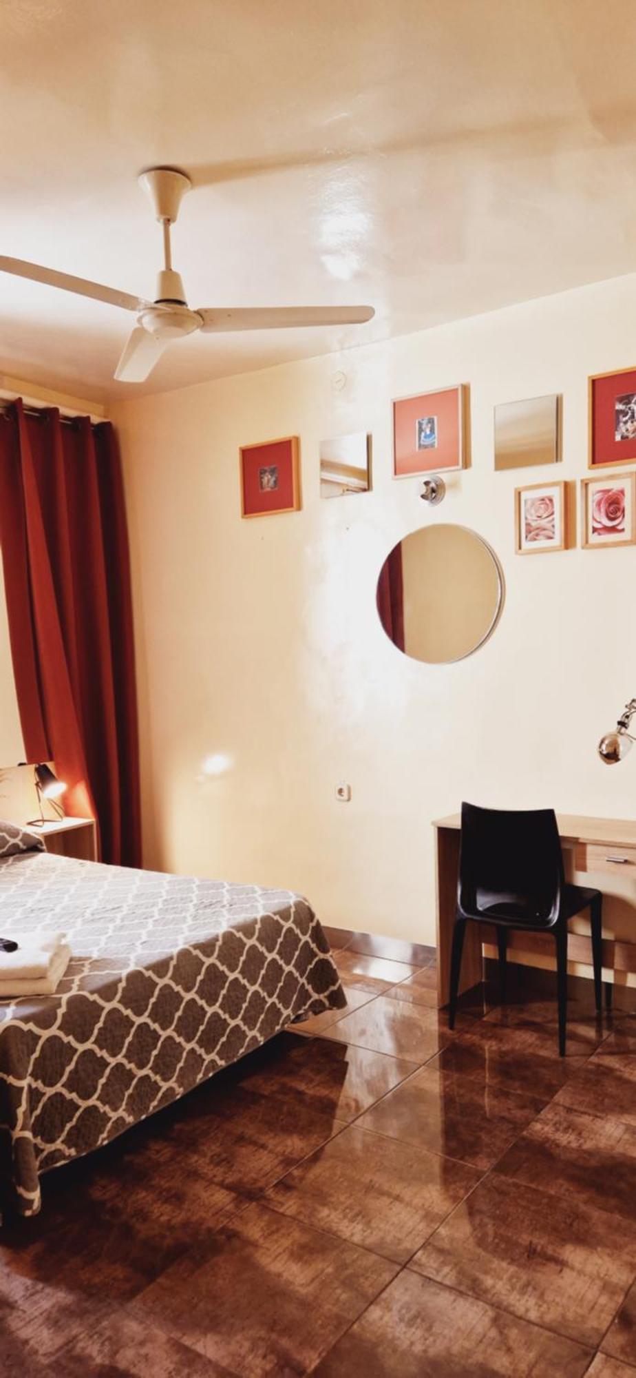 Casa De Huespedes Dolce Vita Мадрид Екстериор снимка