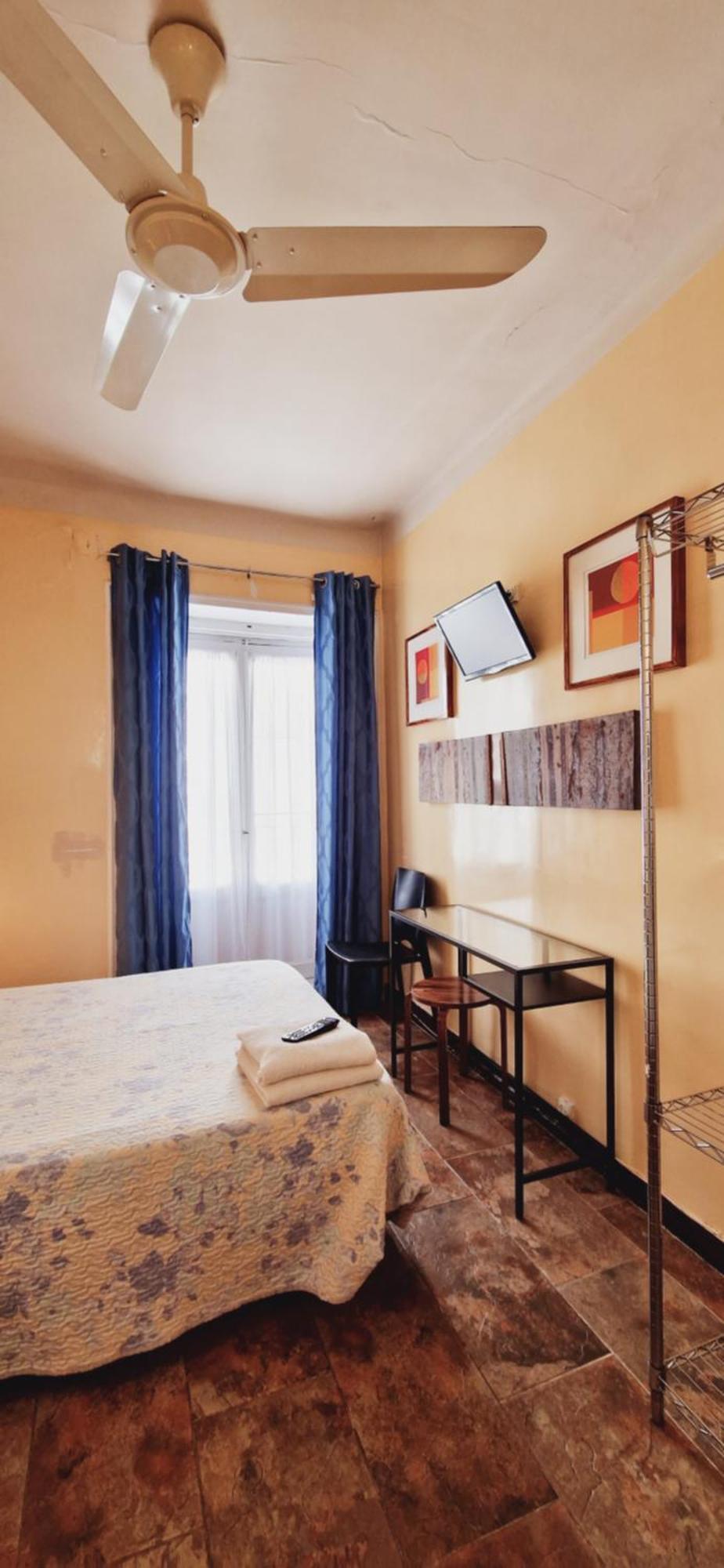 Casa De Huespedes Dolce Vita Мадрид Екстериор снимка