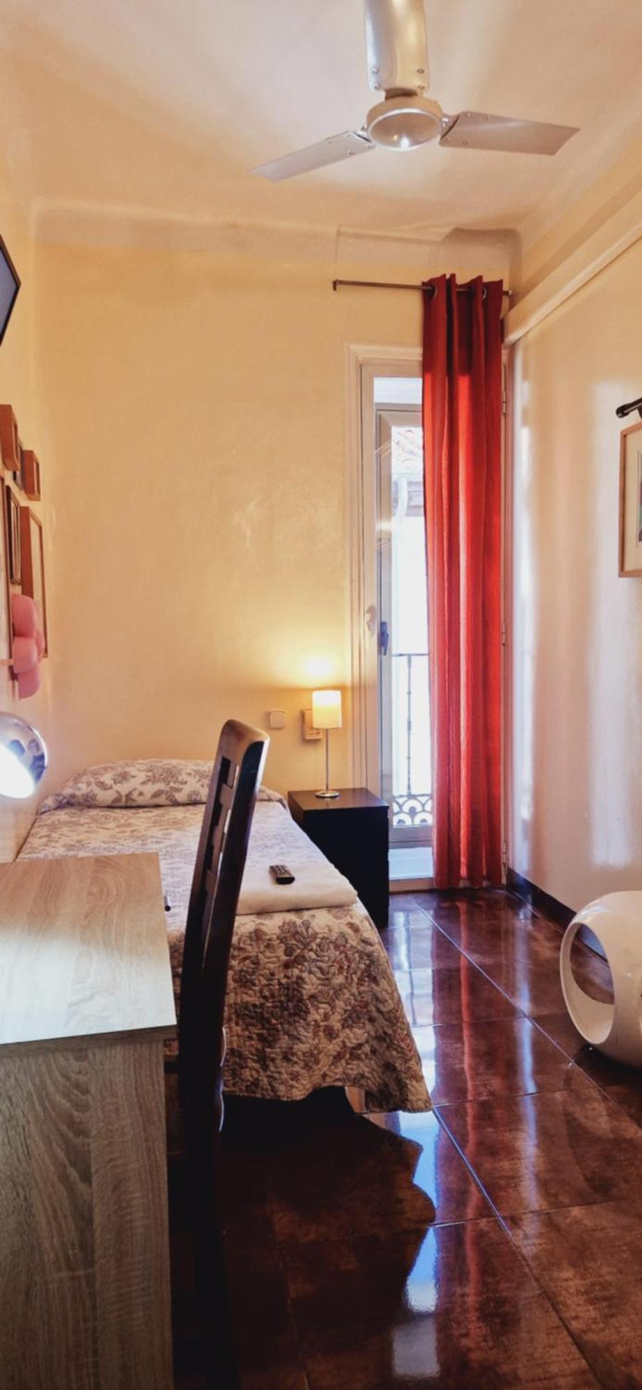 Casa De Huespedes Dolce Vita Мадрид Екстериор снимка