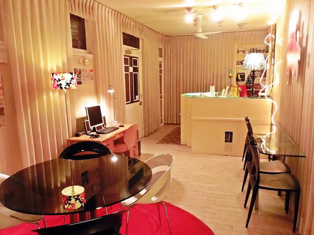 Casa De Huespedes Dolce Vita Мадрид Екстериор снимка
